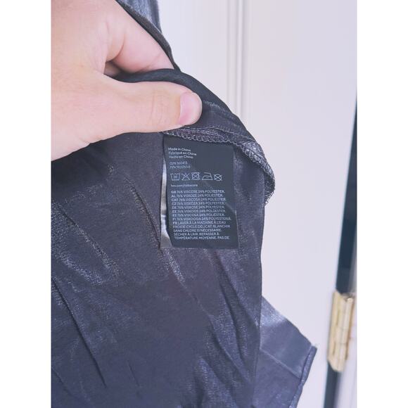 H&M Silver Metallic Button-Up Blouse Small NYE - Picture 8 of 12